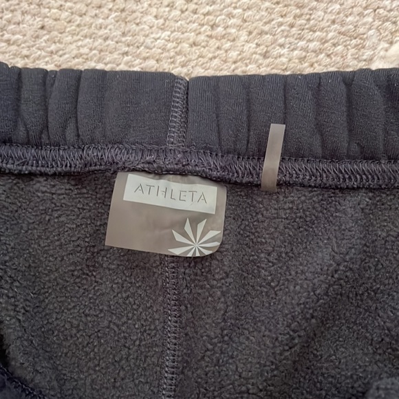 Super soft like new sweats. Straight fit and super comfy. - Picture 2 of 5